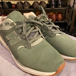 New Balance 1550 REVlite Suede Sample sz 12